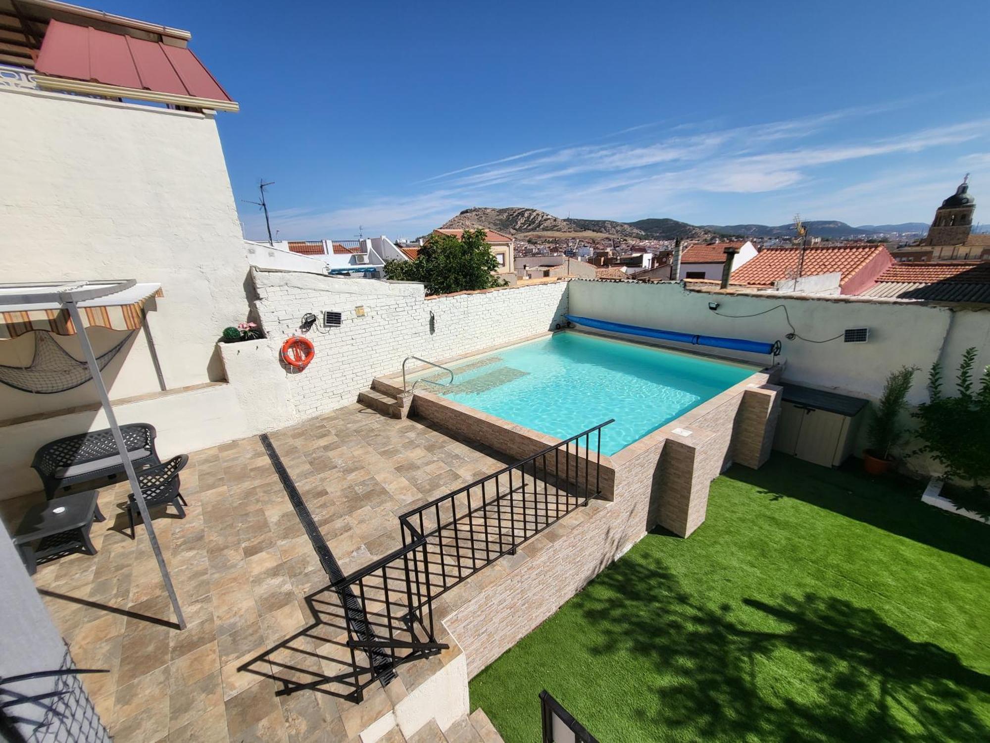 Casa Oasis Puertollano, Una Casa Rural En Puertollano, Agradable, Con Piscina En Zona Tranquila Exterior photo
